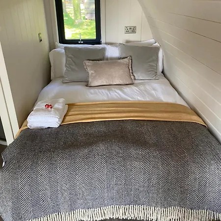Villa Kildare Countryside Pods Extérieur photo